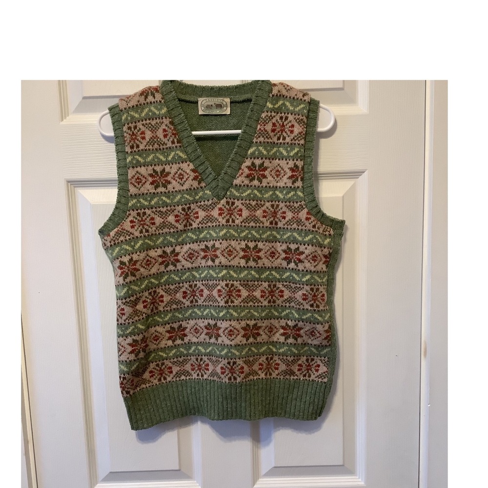 Cassidy Shetland Wool Fair Isle Sweater Vest Green Nordic Cottagecore V Neck - Picture 4 of 7